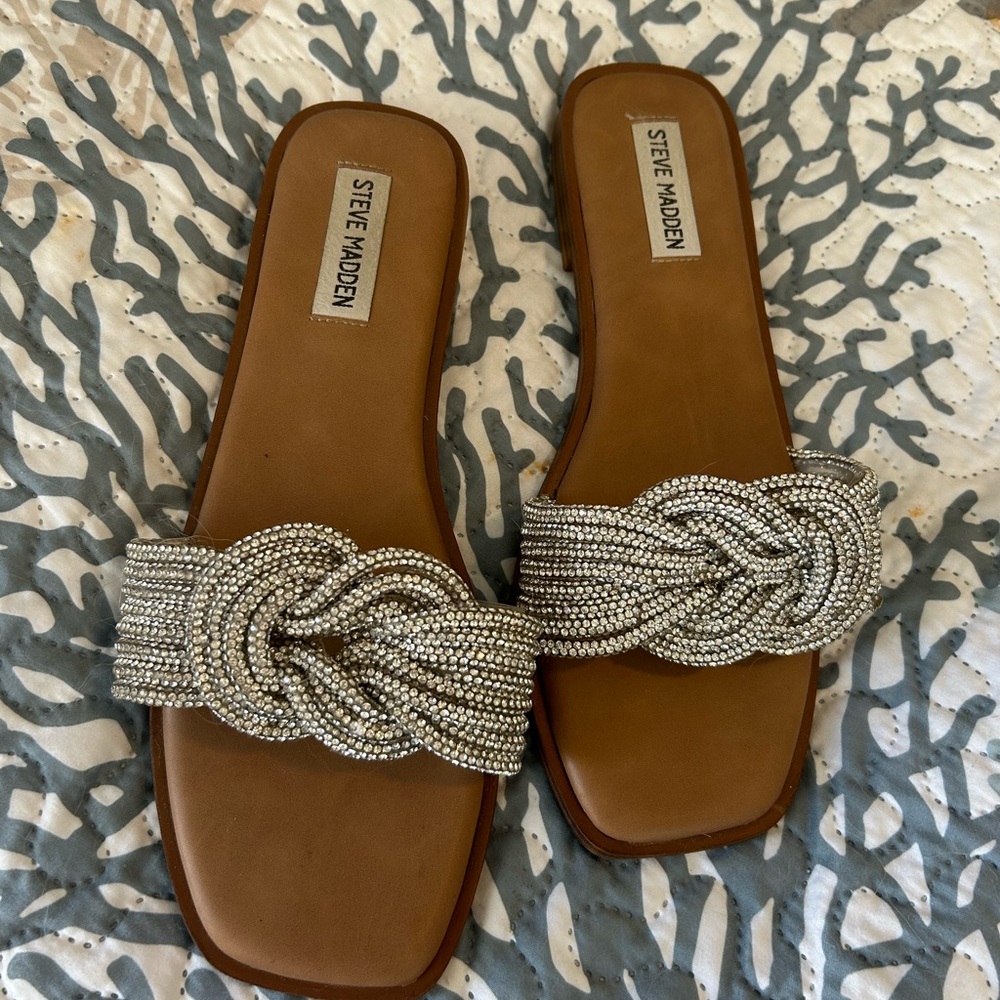 Steve Madden Silver Bling Sandals with Intricate Knotted Strap